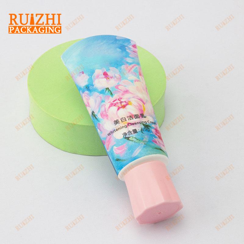 face highlighting cream tube}