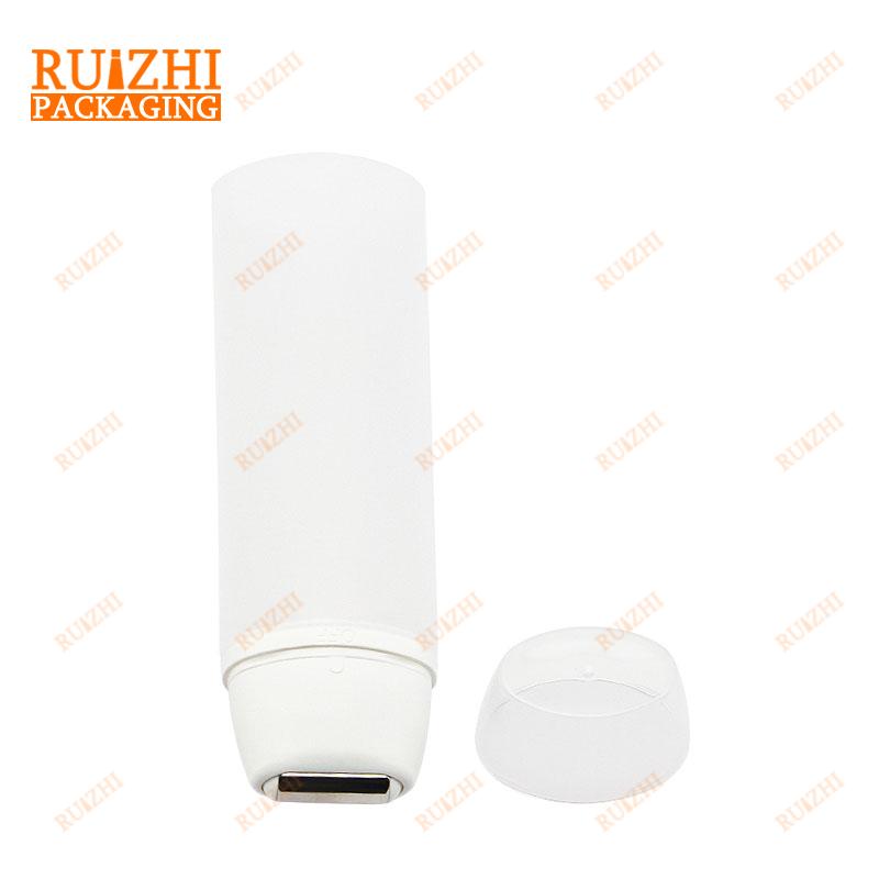 Cosmetic roller tube}